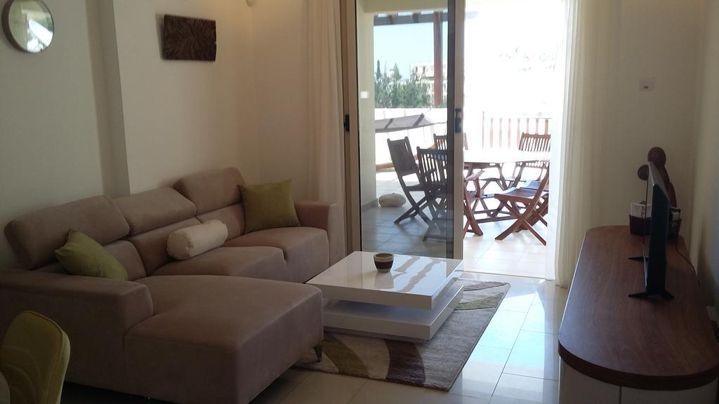 Paschali Sunset Appartment Peyia Luaran gambar